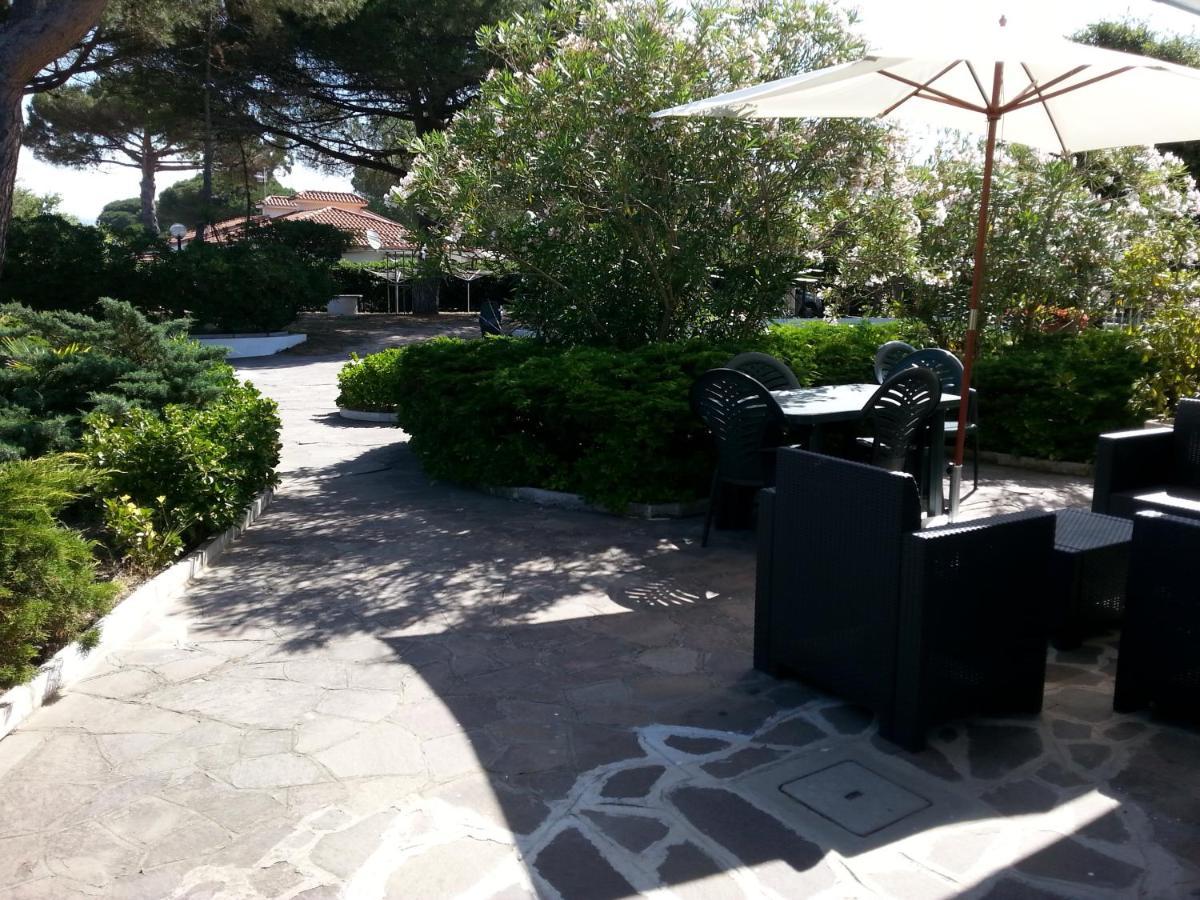 Appartamento In Villa Valentini, Fronte Mare, Giardino E Parcheggio Privato, Wifi, Dotato Di Tutti I Confort, Nel Golfo Di Gaeta Minturno Exterior foto